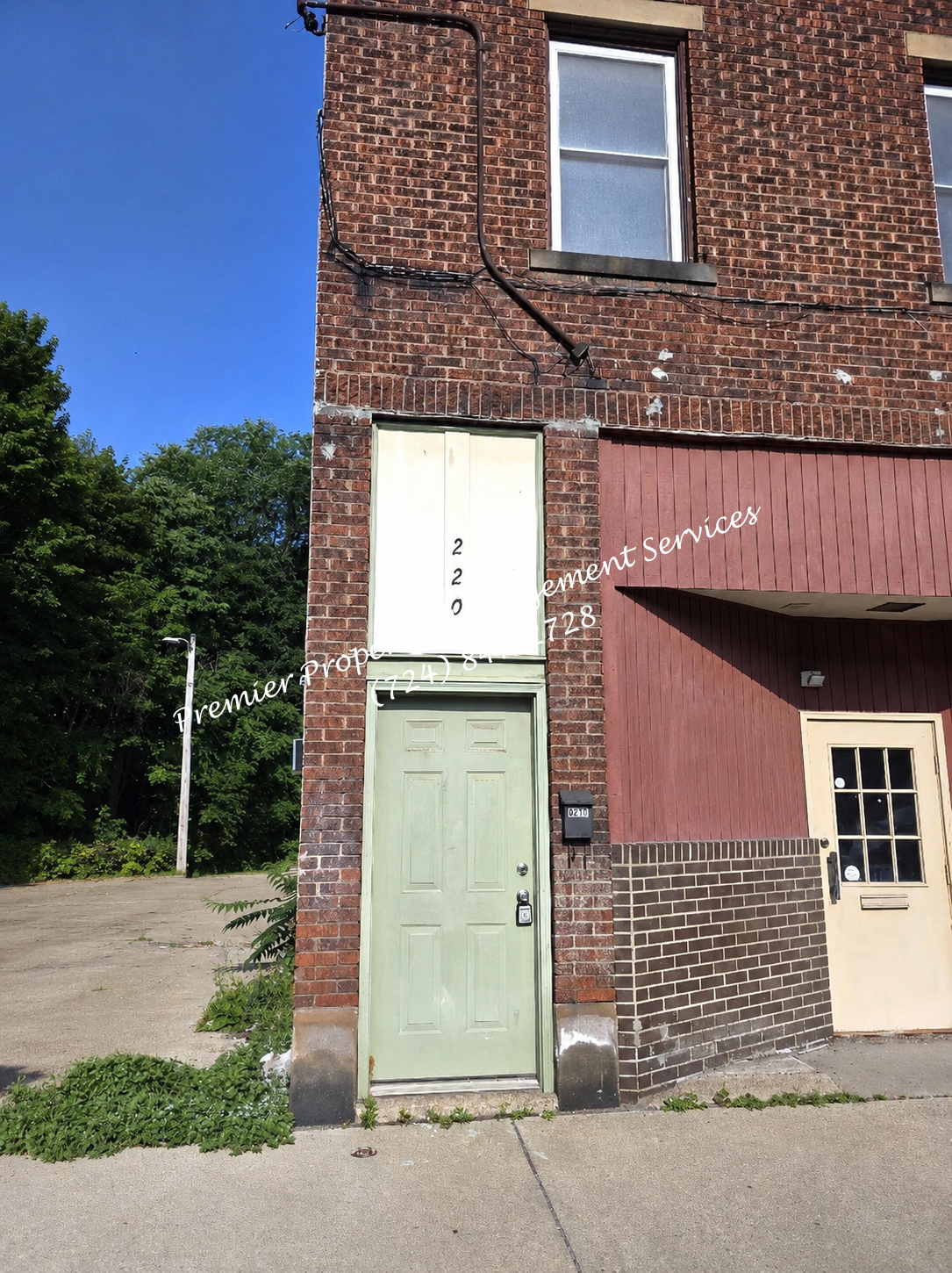 220 5th Street