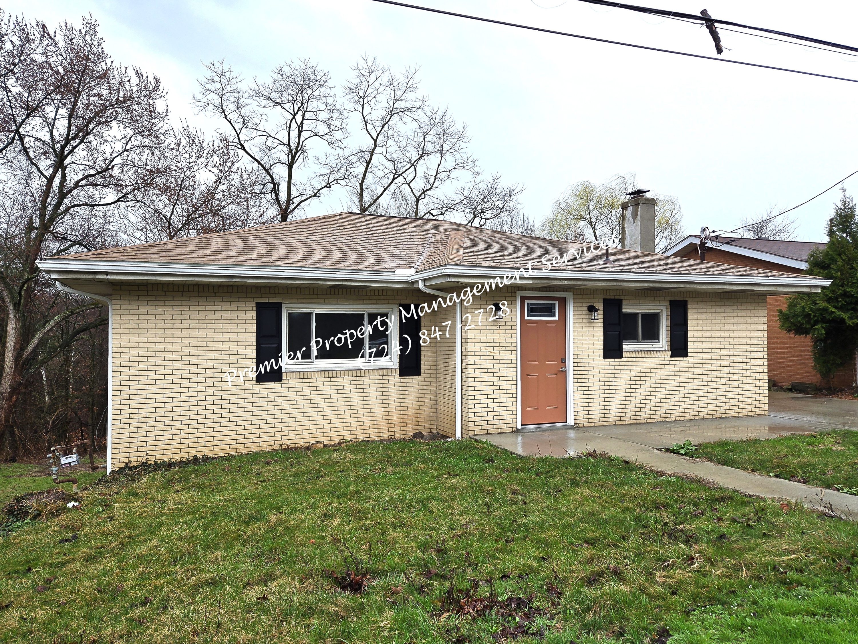 3216 Broadhead Road