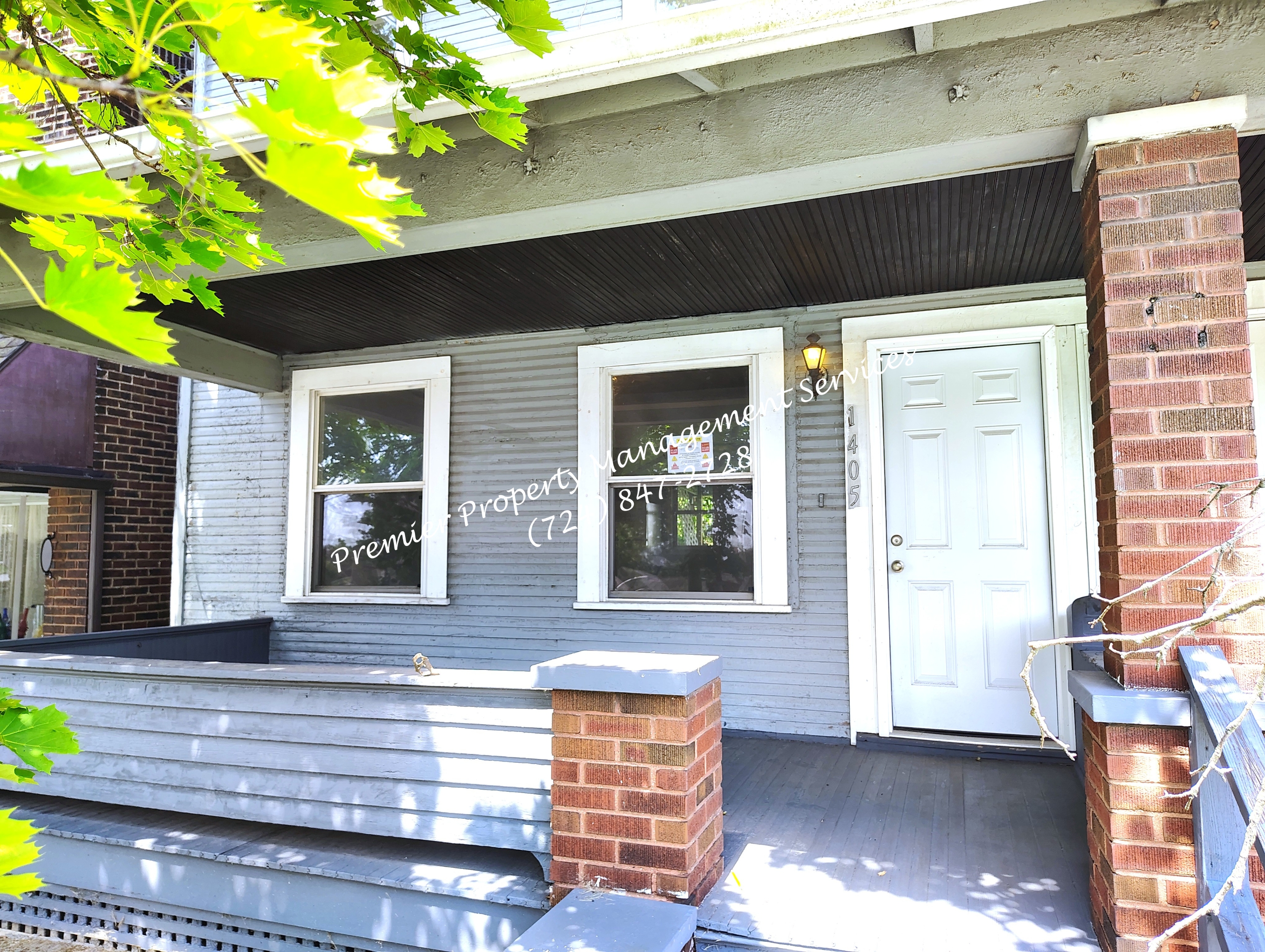 1405 E Washington Street