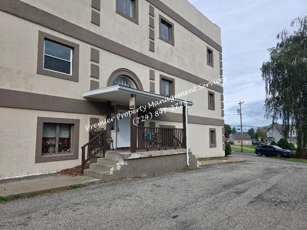917 Darlington Road - 204
