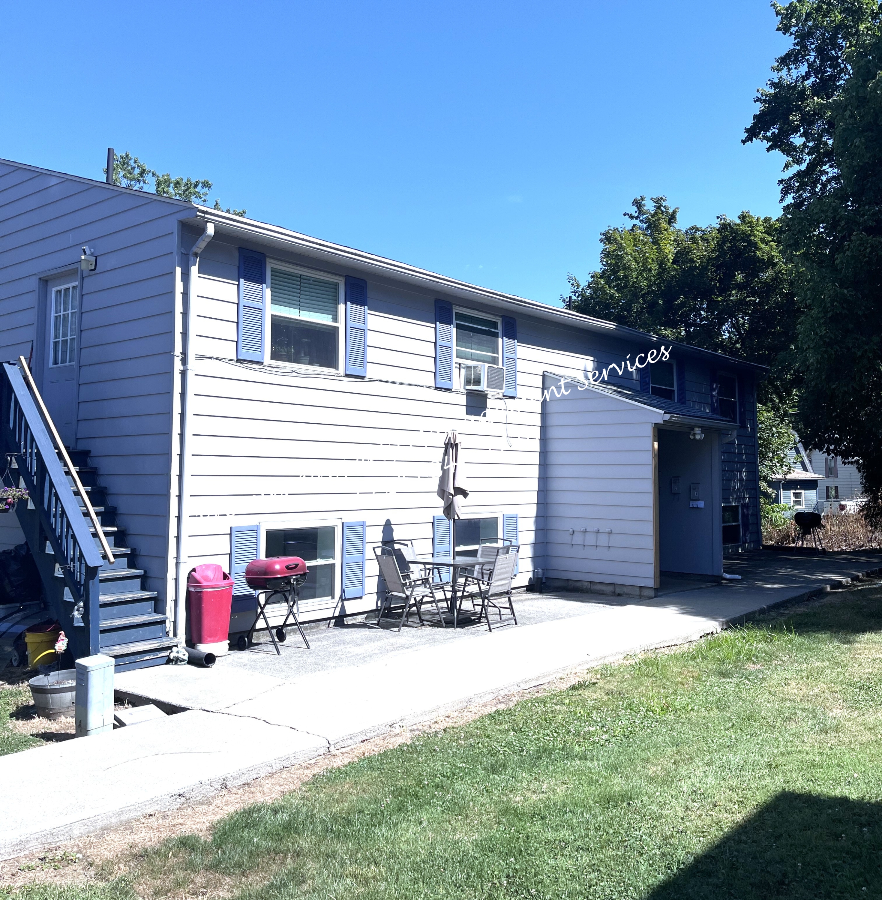 453 McCleery Street #1